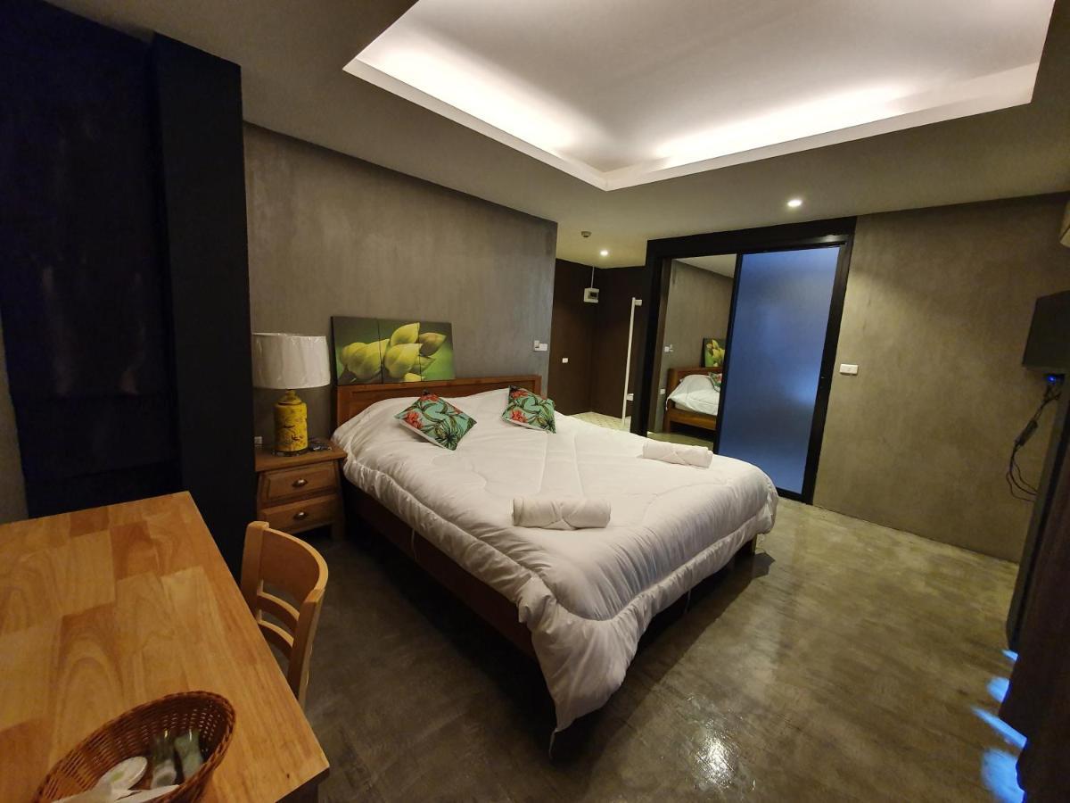 Baan Wualamphong บ้านวัวลำพอง バンコク都 エクステリア 写真