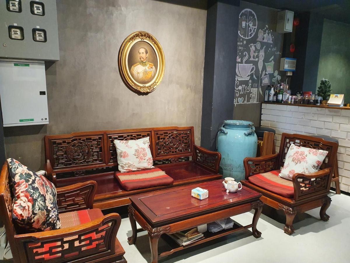 Baan Wualamphong บ้านวัวลำพอง バンコク都 エクステリア 写真