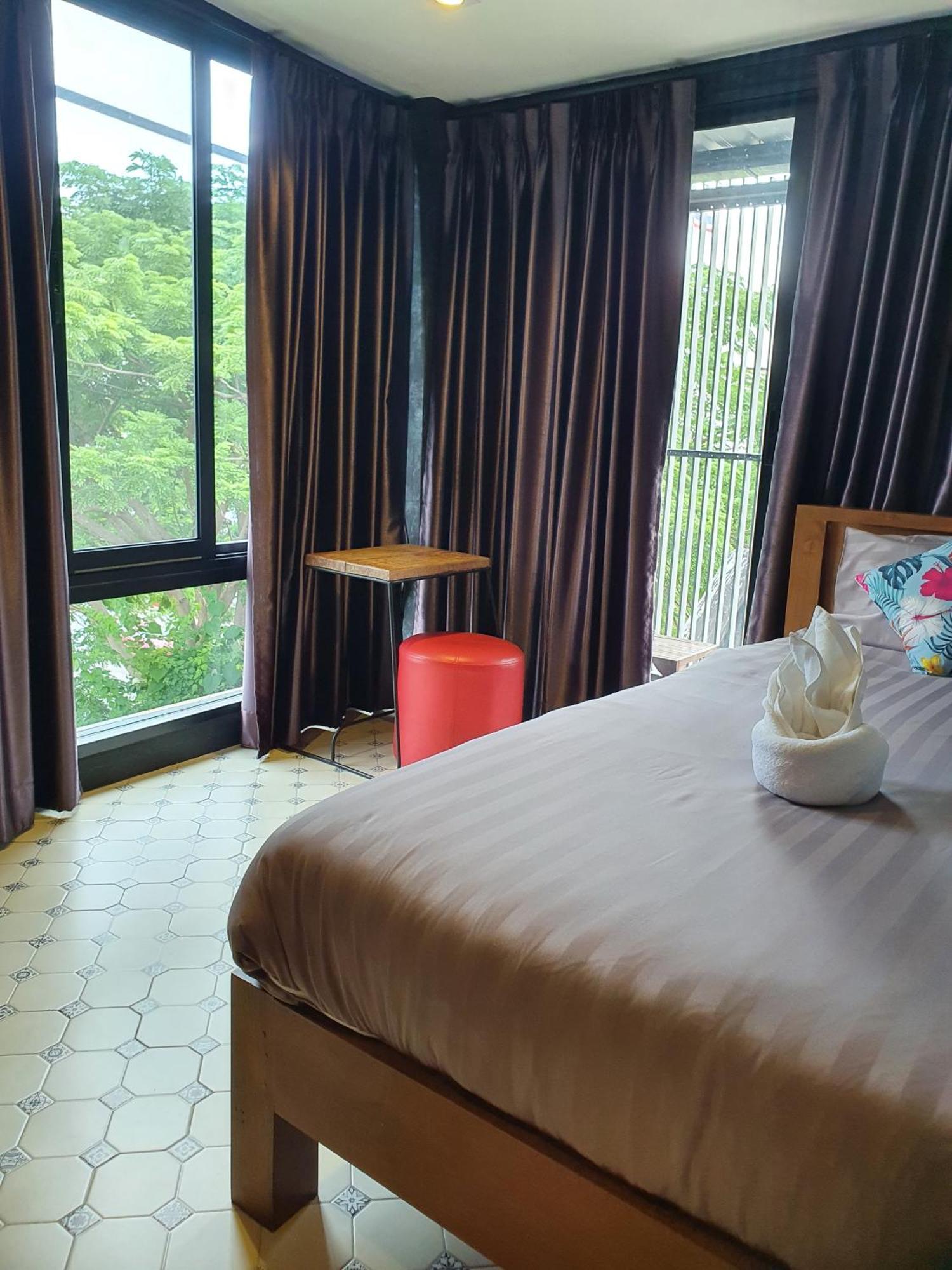 Baan Wualamphong บ้านวัวลำพอง バンコク都 エクステリア 写真